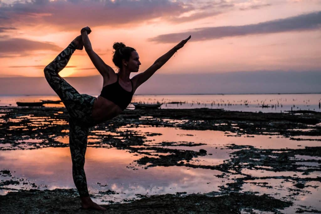 Yoga Anfänger, Yoga & Juliet, Yoga Bali, Yoga Strand