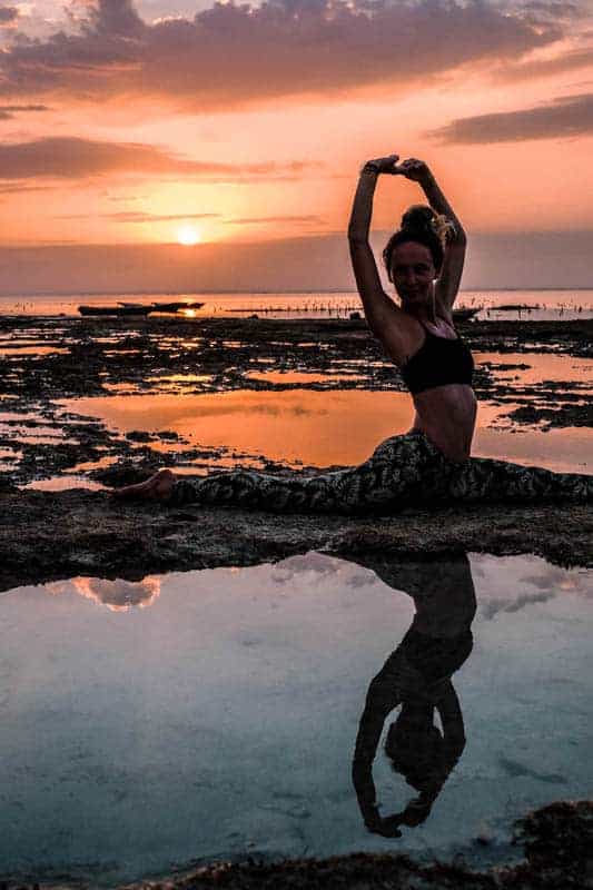 Yoga Anfänger, Yoga & Juliet, Yoga Bali, Yoga Strand
